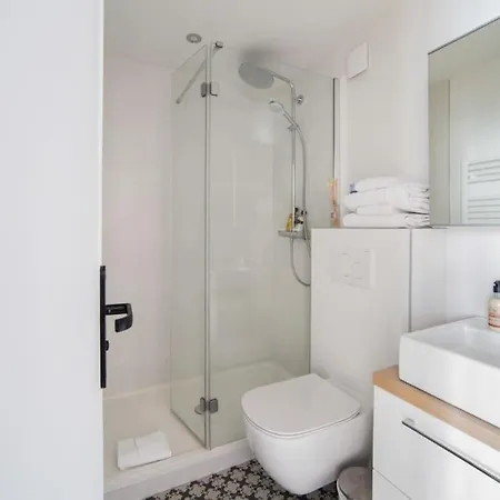 Cute & Cozy In Montmartre For 2p Apartamento Paris
